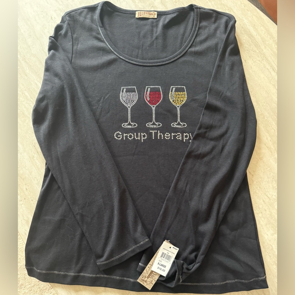 Black Long Sleeve 🍷 Crewneck